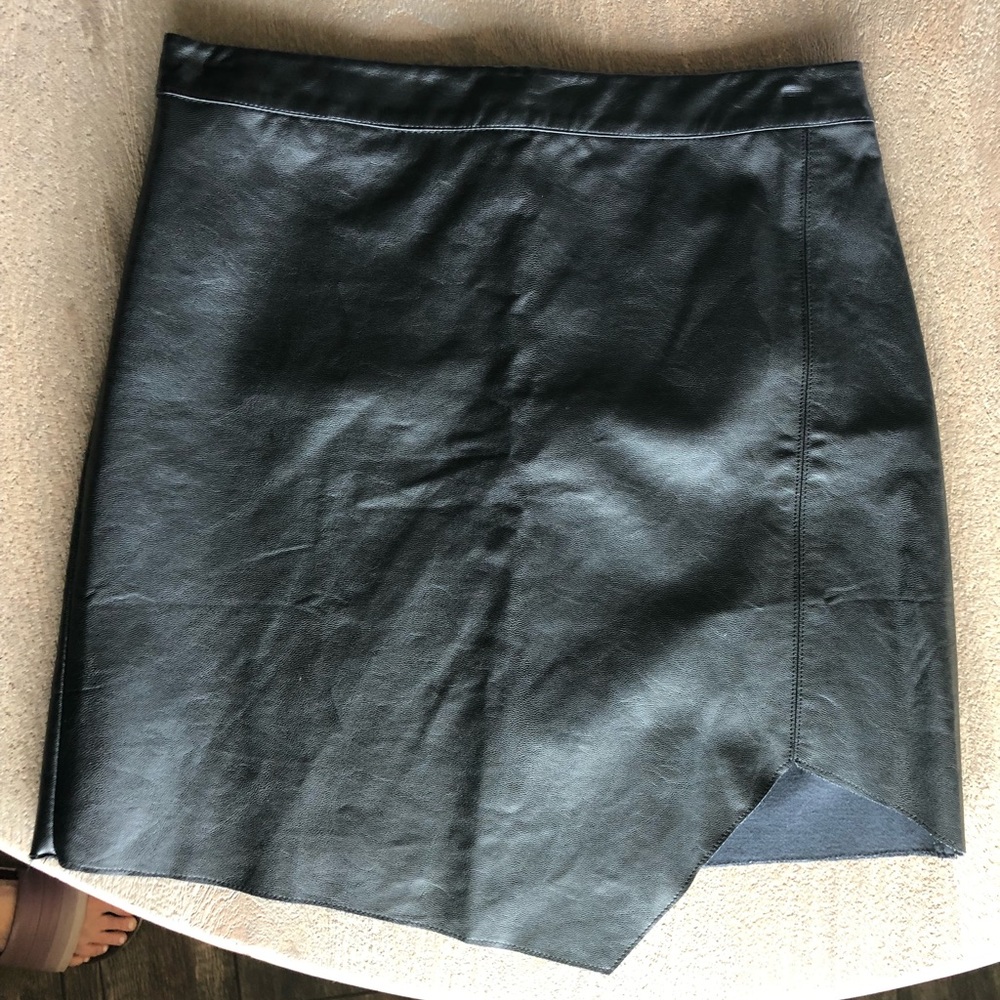 Ellison Ellison Ellison faux leather skirt